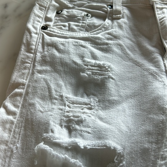 Rag & Bone DRE white rip style jeans! - Picture 2 of 6